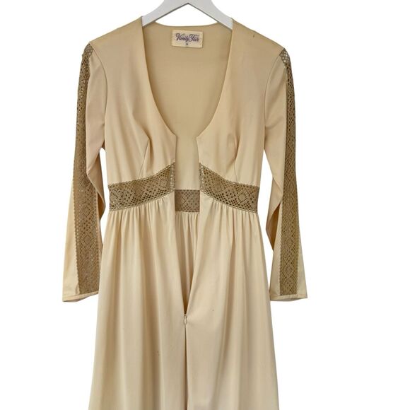 Vanity Fair Vintage Nightgown Boho Fairy Hippie Beige Crochet Trim Maxi Dress 10 - Picture 3 of 16